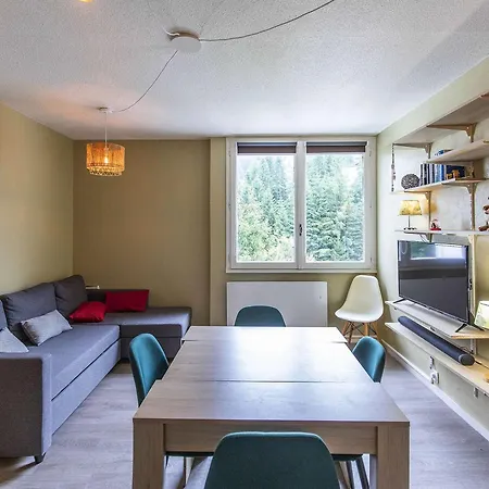 Apartment Spacieux A Gourette, 8 Pers, 2 Ch, Entree Station, Bien Equipe, Casier A Skis - Fr-1-400-113